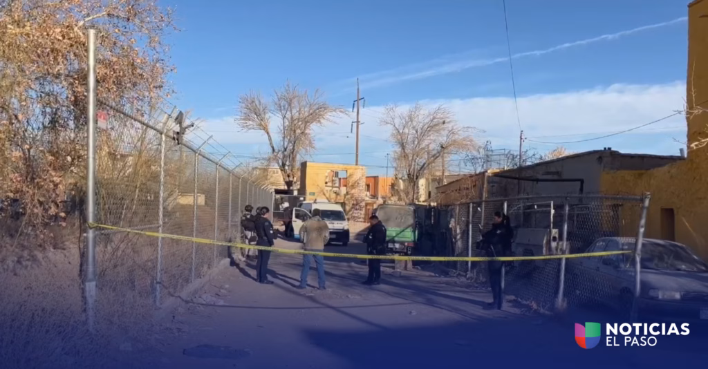 Sicarios en Ciudad Juárez dejaron un ejecutado en la parte trasera de un carro en la colonia Bellavista