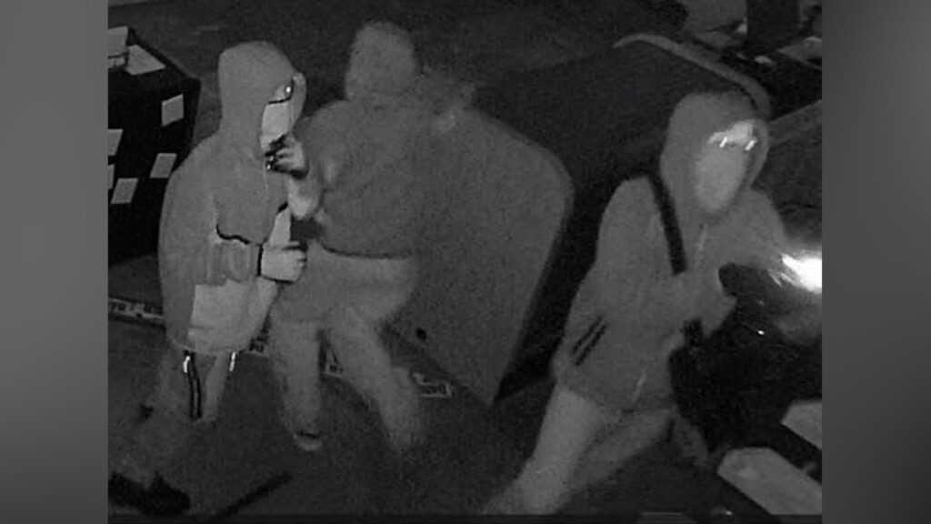 Arrestan a 4 menores de edad por robo de armas en Las Cruces NM