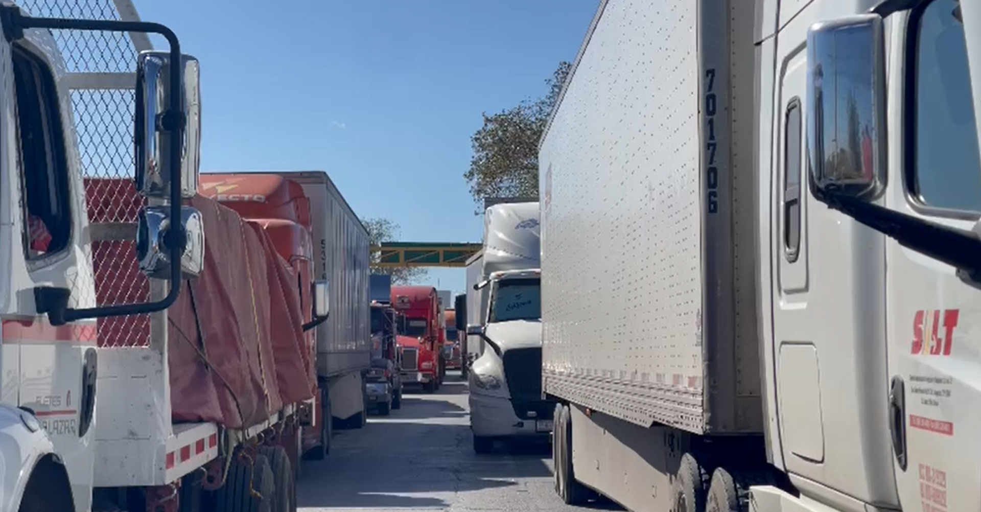 Protesta Campesina en Ciudad Juárez: Bloqueo de Carretera por Leyes del Agua y Apoyo al Campo