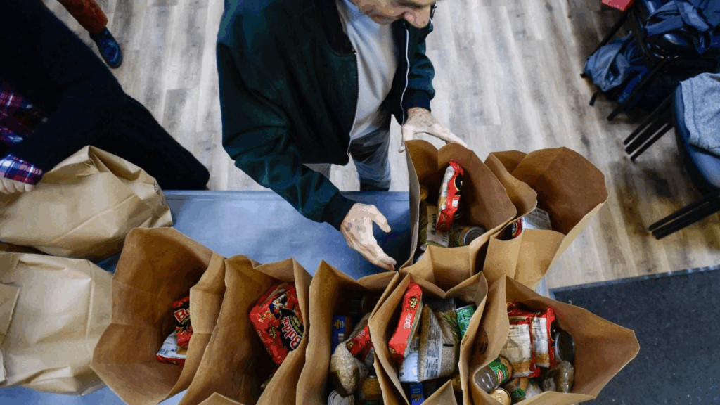 Snap Beneficios Recortados: El Gobierno De Trump Solo Proporcionará La Mitad En Noviembre - Noticias Notivalle Snap Beneficios Recortados: El Gobierno De Trump Solo Proporcionará La Mitad En Noviembre - Noticias Notivalle