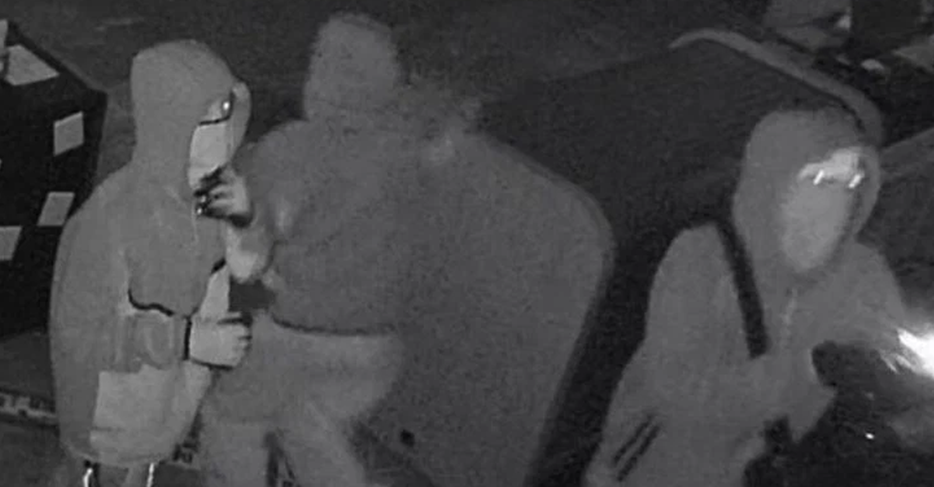 Detenidos Dos Menores en Conexión con el Robo en Tienda de Armas en Las Cruces