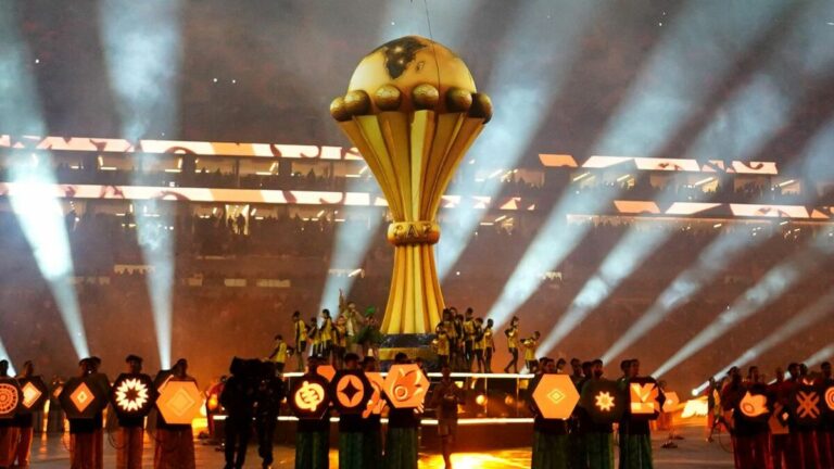 Octavos de Final de la Copa Africana: Sudáfrica, el Rival del Tri en el Mundial, Continúa en Competencia