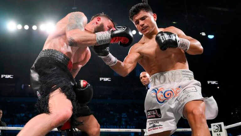 Cinturón de Campeón Mexicano: El Toro Reséndiz Hereda el Título de Canelo Álvarez