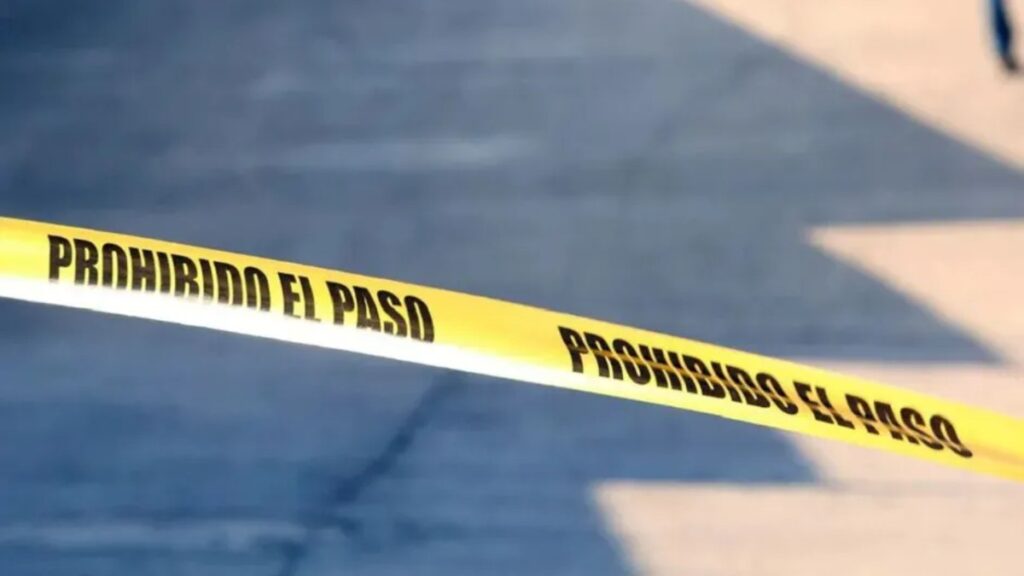 Tragedia Vial: Volcadura en el Eje Metropolitano de León Deja una Mujer sin Vida