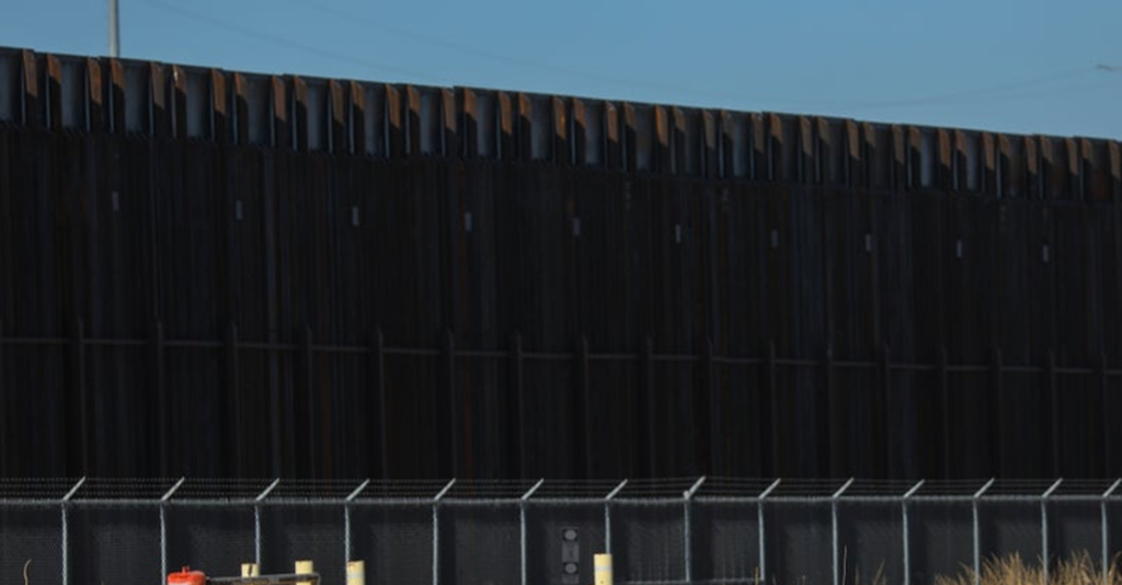 Realizarán explosiones controladas para expandir el muro fronterizo
