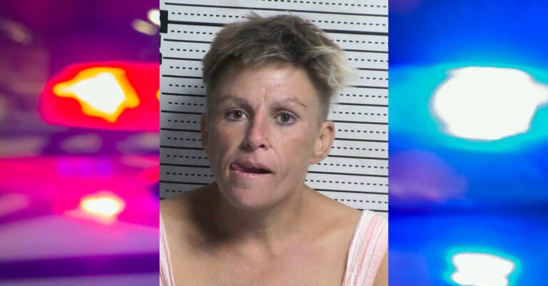Mujer es hallada desnuda en una bañera tras reporte de ruidos en vivienda de Mesilla