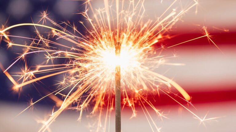 La Ciudad de El Paso advierte multas de hasta $500 por usar fuegos artificiales este 4 de Julio