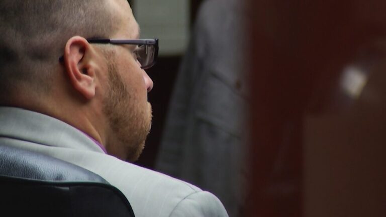El Paso acuerda pagar $8 millones a Daniel Villegas para evitar juicio federal