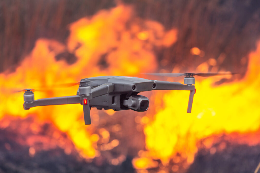 El calor y un dron complica el combate contra incendios cerca de Big Sur