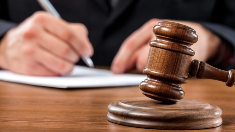 Hombre de Arvada recibe sentencia de seis años tras declararse culpable de maltrato animal agravado