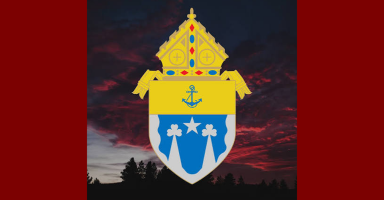 Diócesis de El Paso celebrará la tradicional Misa Roja en honor a la comunidad legal